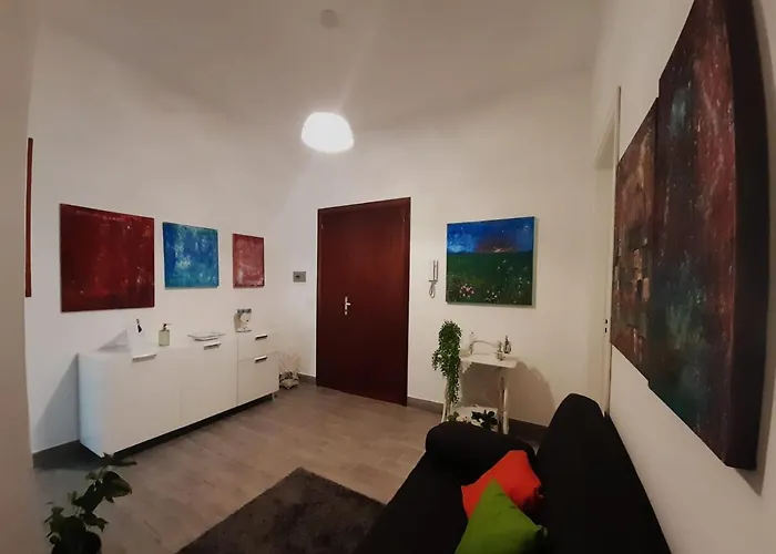 Casetta In Centro 마르살라