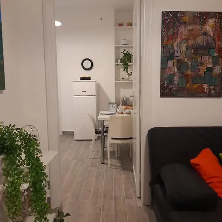 Casetta In Centro Apartment *